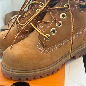 Timberland Brown Leather Boots with Yellow Laces